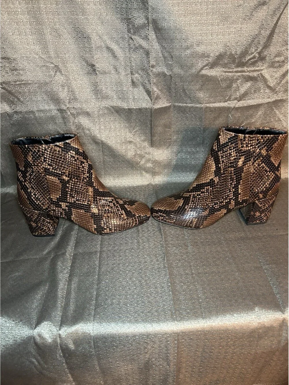 Aldo Brown Snakeskin Boots Size 8.5 Block Heel Zipper Rounded Toe Excellent